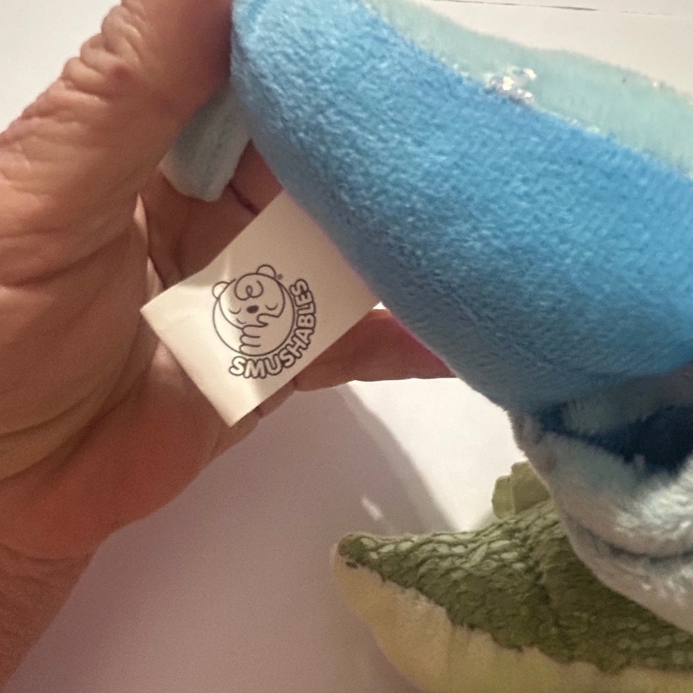 Plush Narwhal Toucan The Petting Zoo Smushable Wild Republic Wrap on objects - Picture 6 of 8